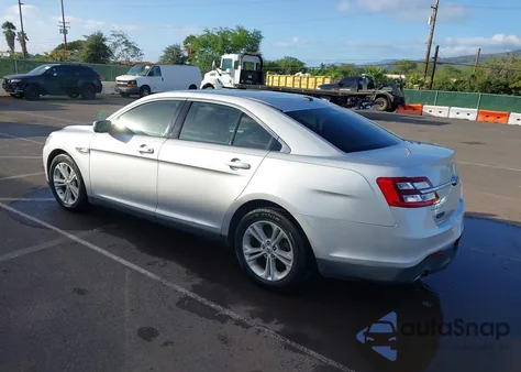 2016 Ford Taurus Sel z USA, uszkodzony, nr VIN 1FAHP2E88GG146467